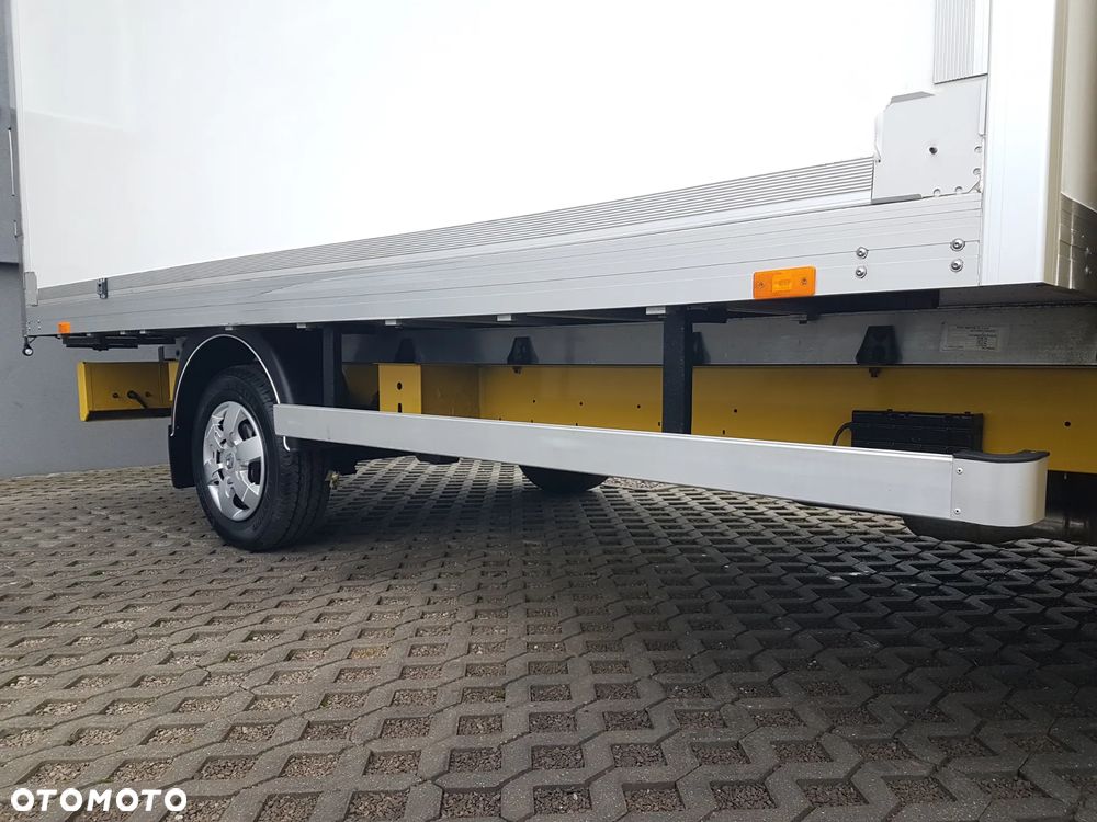 Renault MASTER KONTENER 8EP 4,22x2,25x2,24 KLIMA MANUAL KRAJOWY 6-BIEGÓW - 35