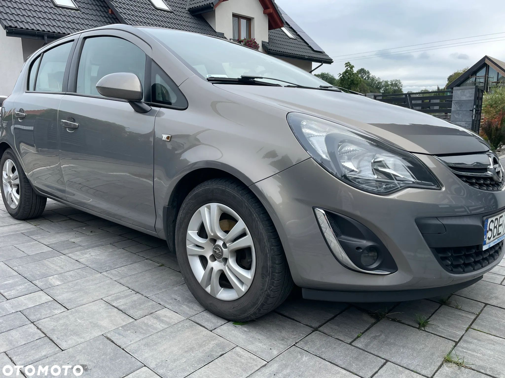 Opel Corsa 1.4 16V Cosmo - 1