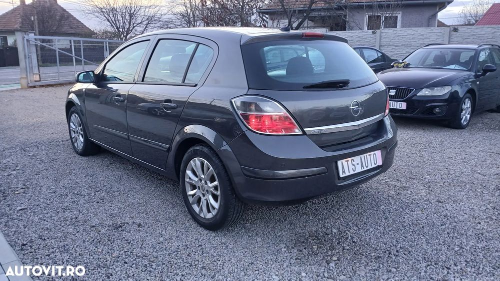 Opel Astra 1.6 Cosmo - 7