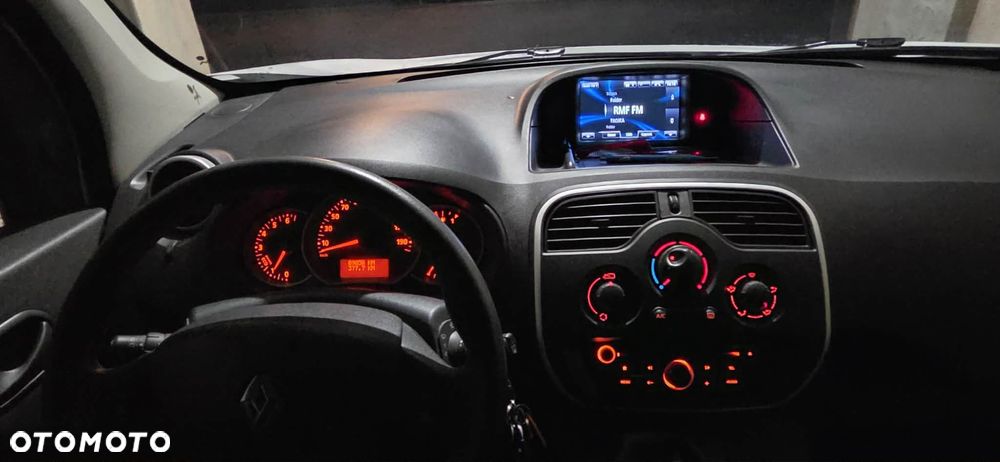 Renault KANGOO - 7