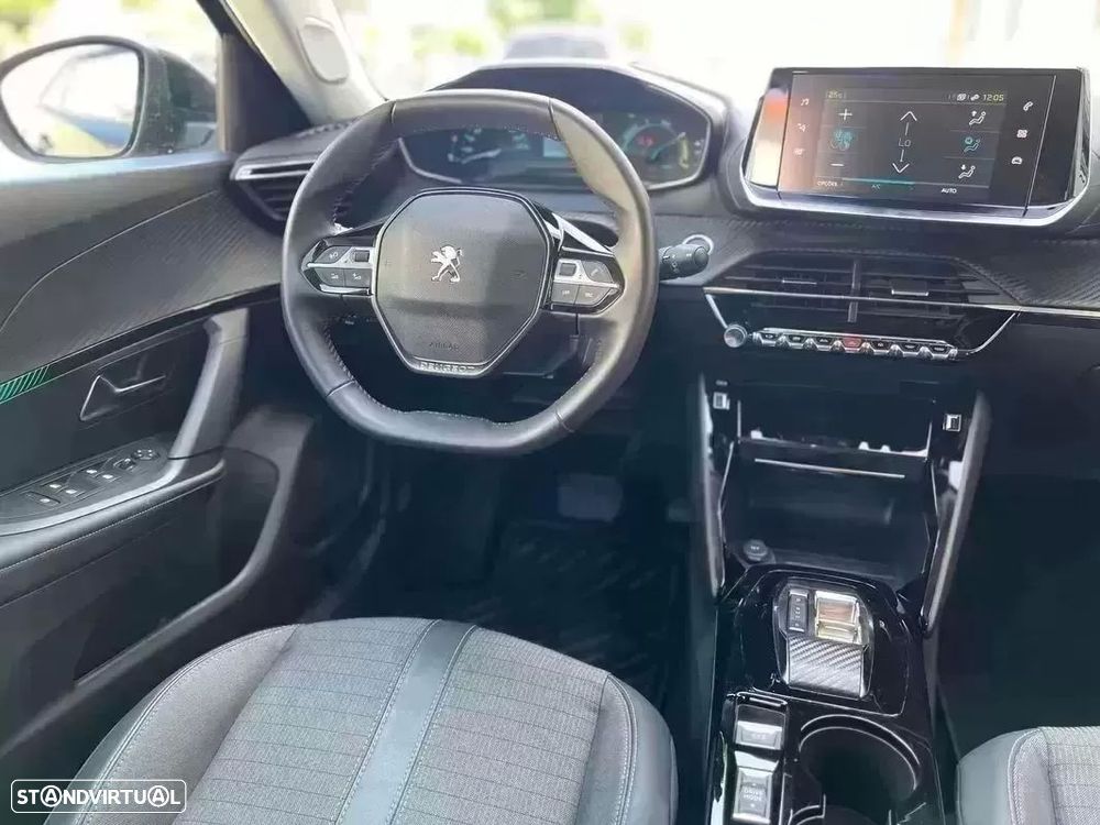 Peugeot e-2008 50 kWh Allure Pack - 28