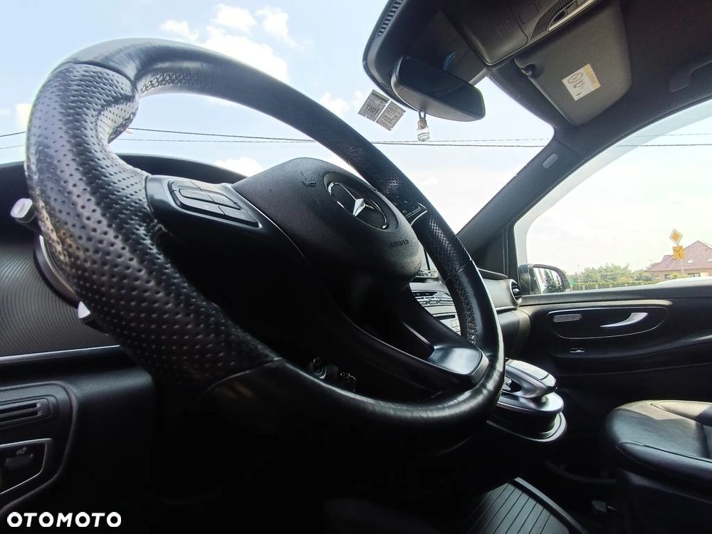 Mercedes-Benz Klasa V 250 (BlueTEC) d lang 7G-TRONIC Avantgarde - 19