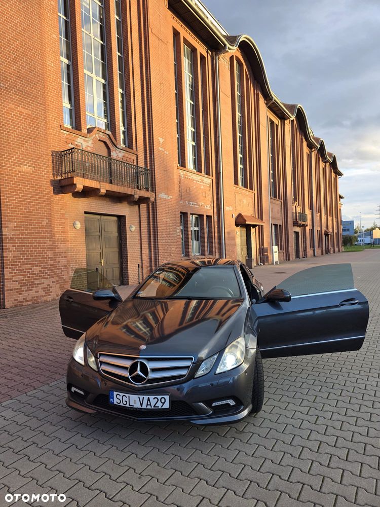 Mercedes-Benz Klasa E - 16