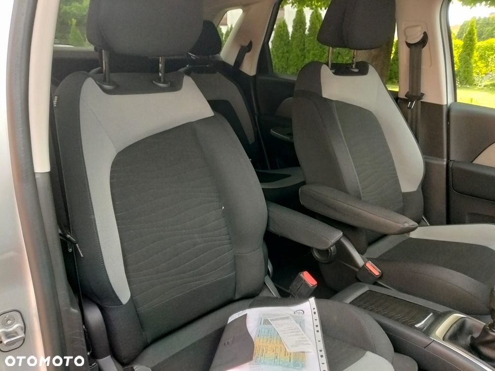 Citroën C4 Picasso - 10