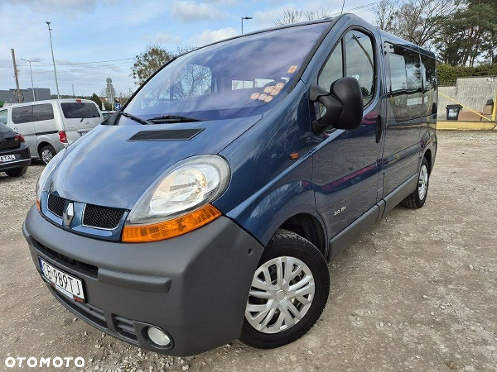 Renault Trafic - 1