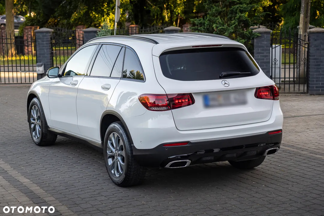 Mercedes-Benz GLC 220 d 4Matic 9G-TRONIC - 8