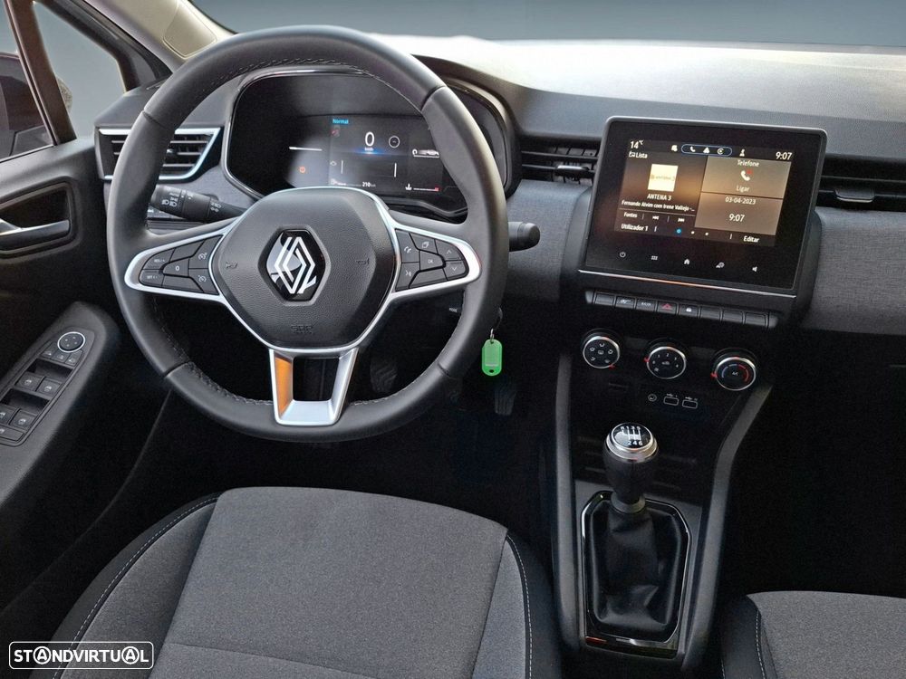 Renault Clio 1.0 TCe Evolution — fotografia 14
