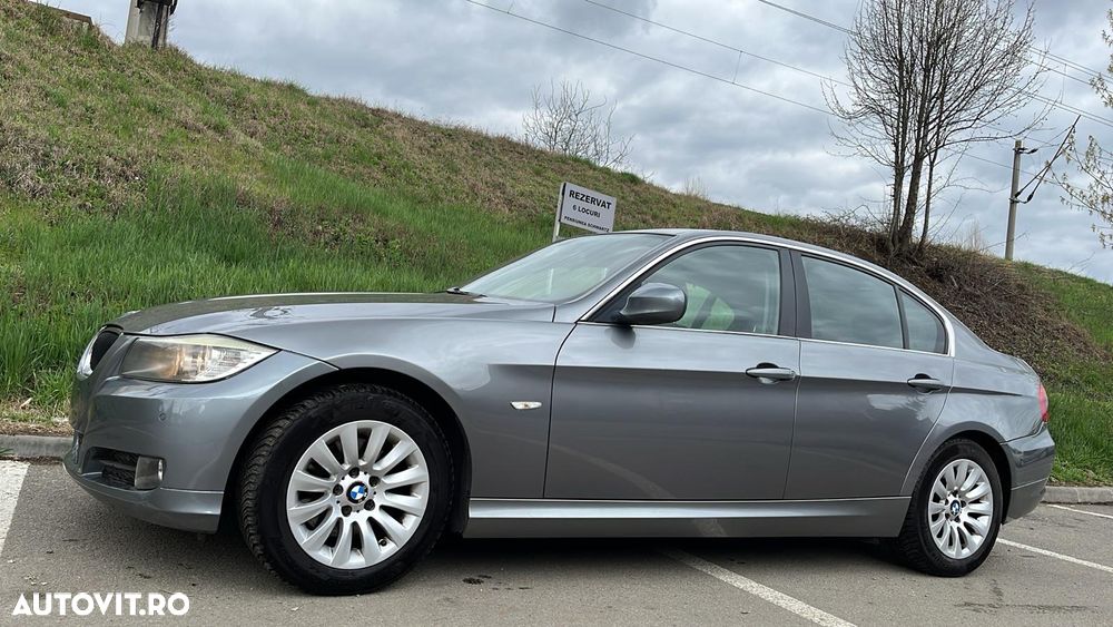 BMW Seria 3 320d DPF Aut. - 2