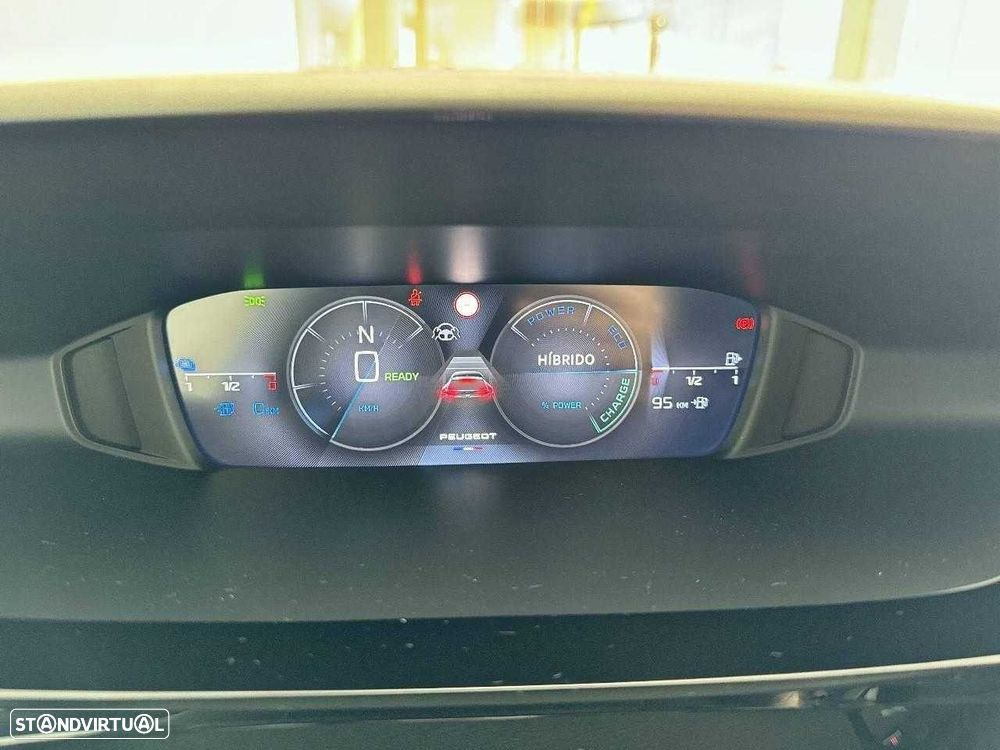 Peugeot 408 1.6 Hybrid Allure e-EAT8 - 21