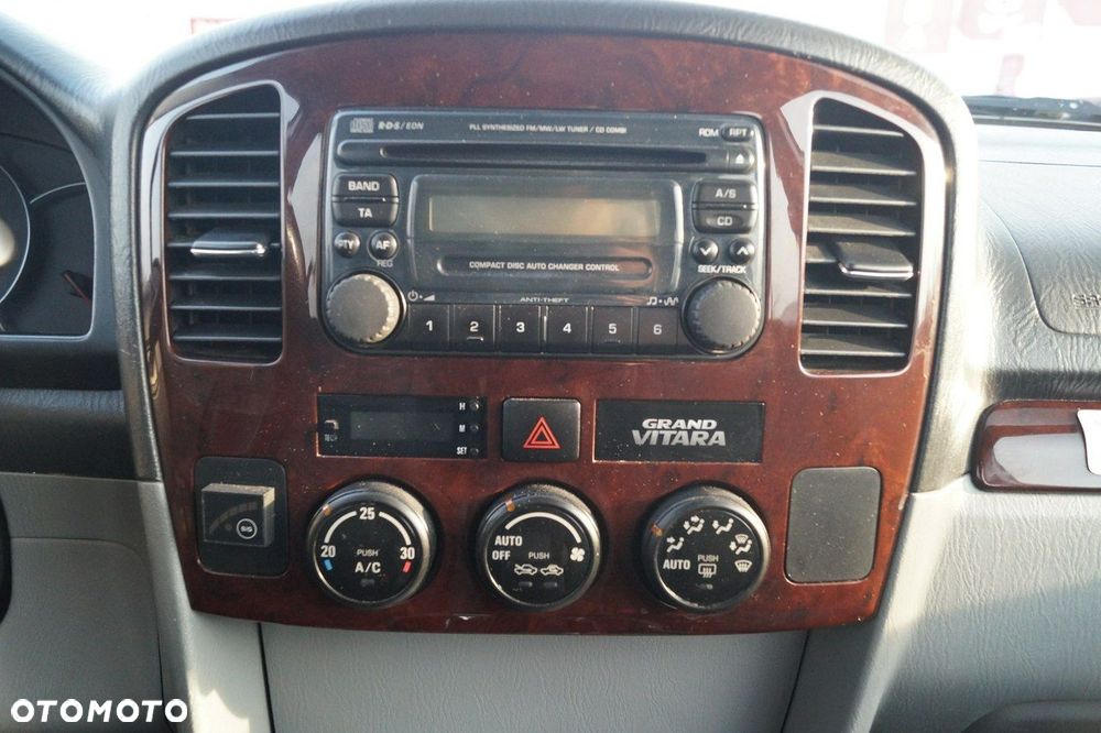 Suzuki Grand Vitara - 19