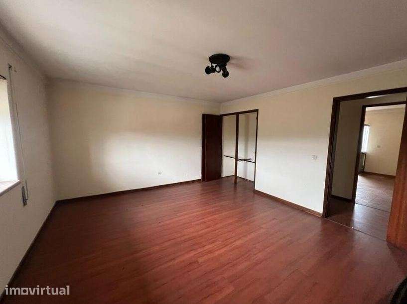 MORADIA T5 - GUARDA - SEIA - Grande imagem: 3/7