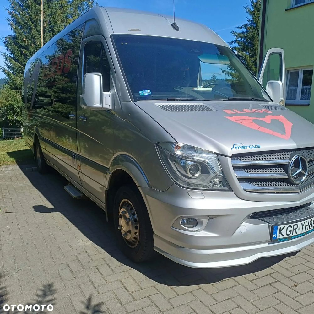 Mercedes-Benz Sprinter - 9