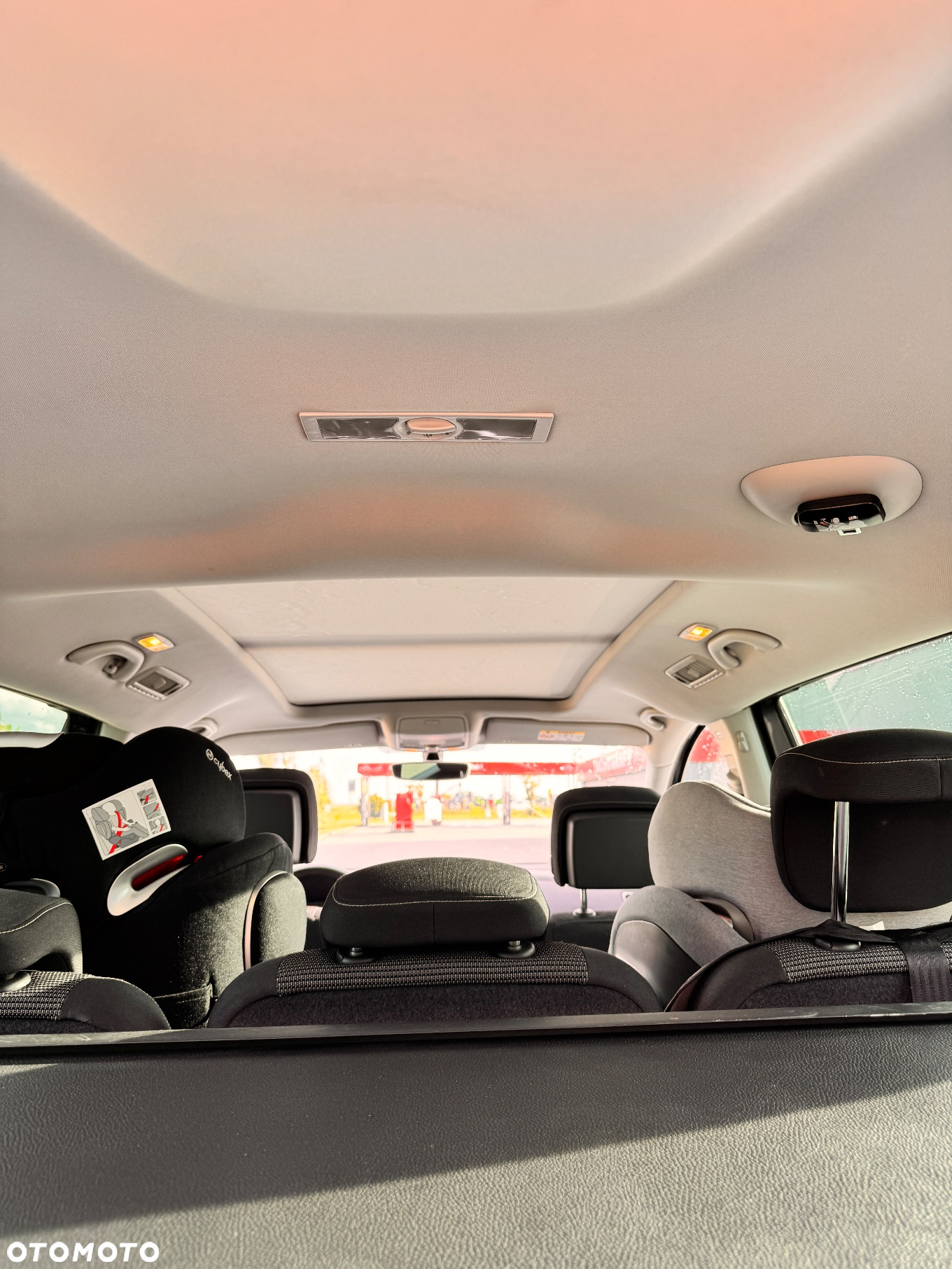 Volkswagen Sharan 2.0 TDI BMT Comfortline - 9