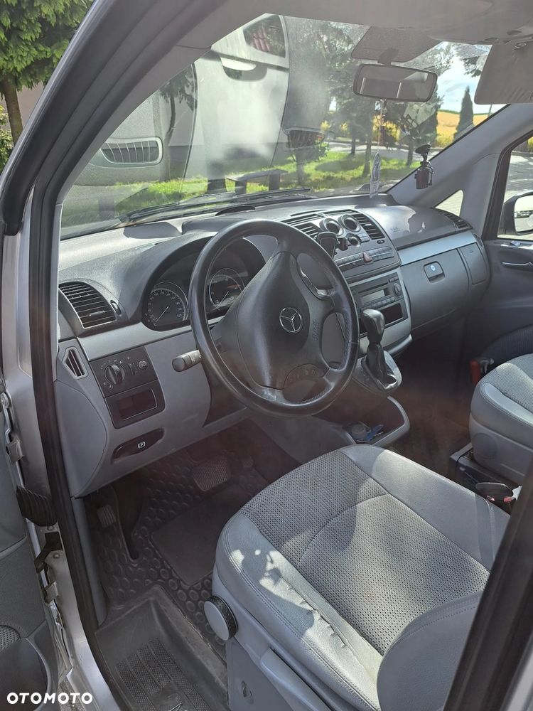 Mercedes-Benz Viano - 8