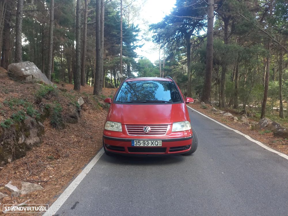 VW Sharan - 1