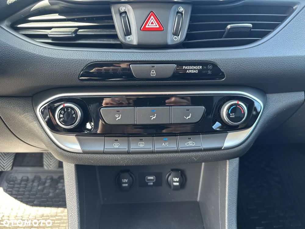 Hyundai i30 1.0 T-GDI Modern - 16