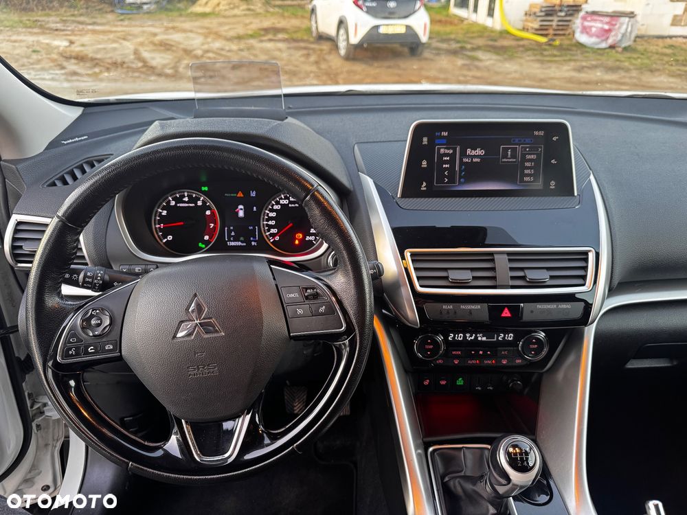 Mitsubishi Eclipse Cross 1.5 T Invite Plus - 25