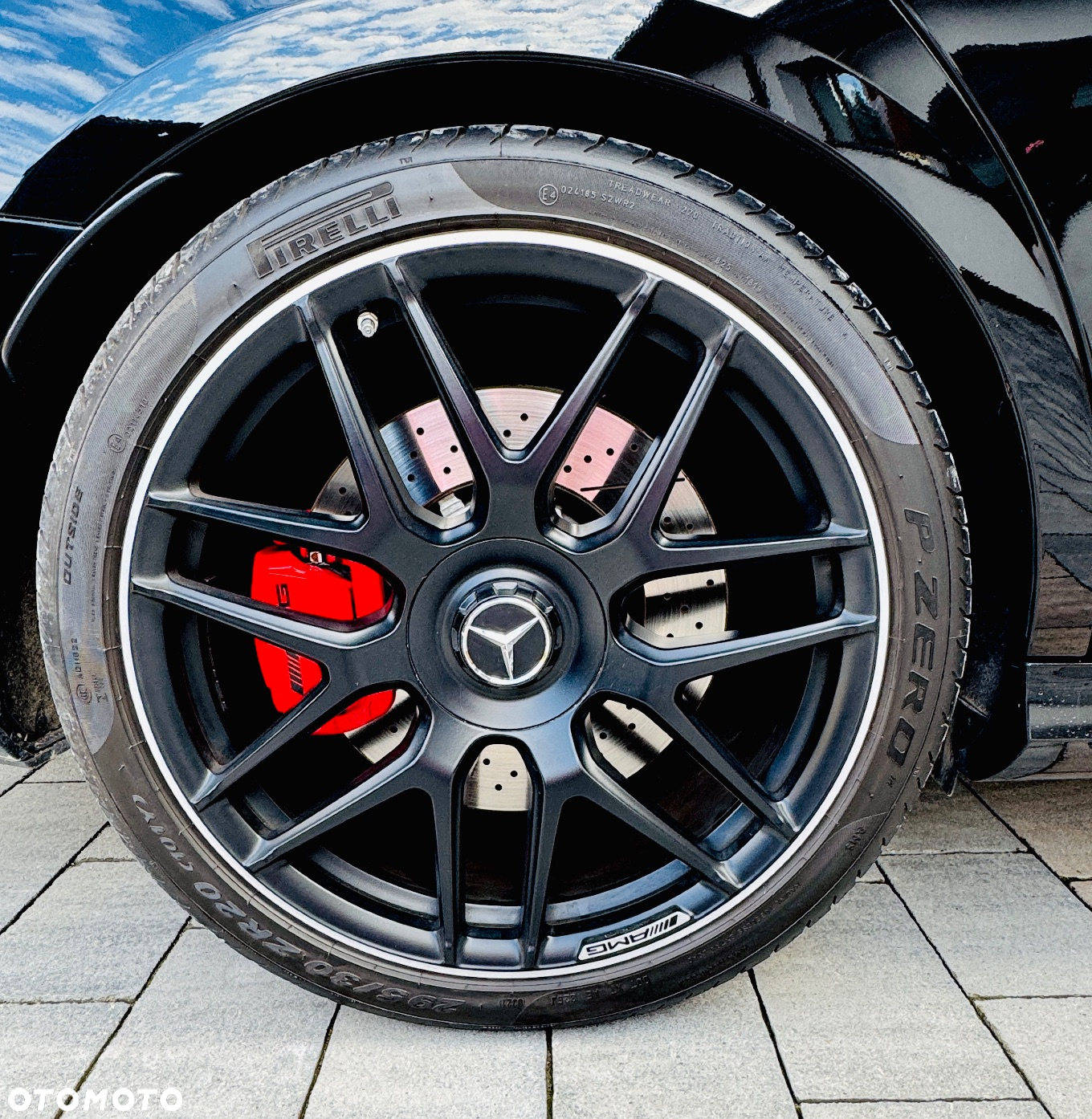 Mercedes-Benz Klasa E AMG 63 S 4-Matic+ - 33