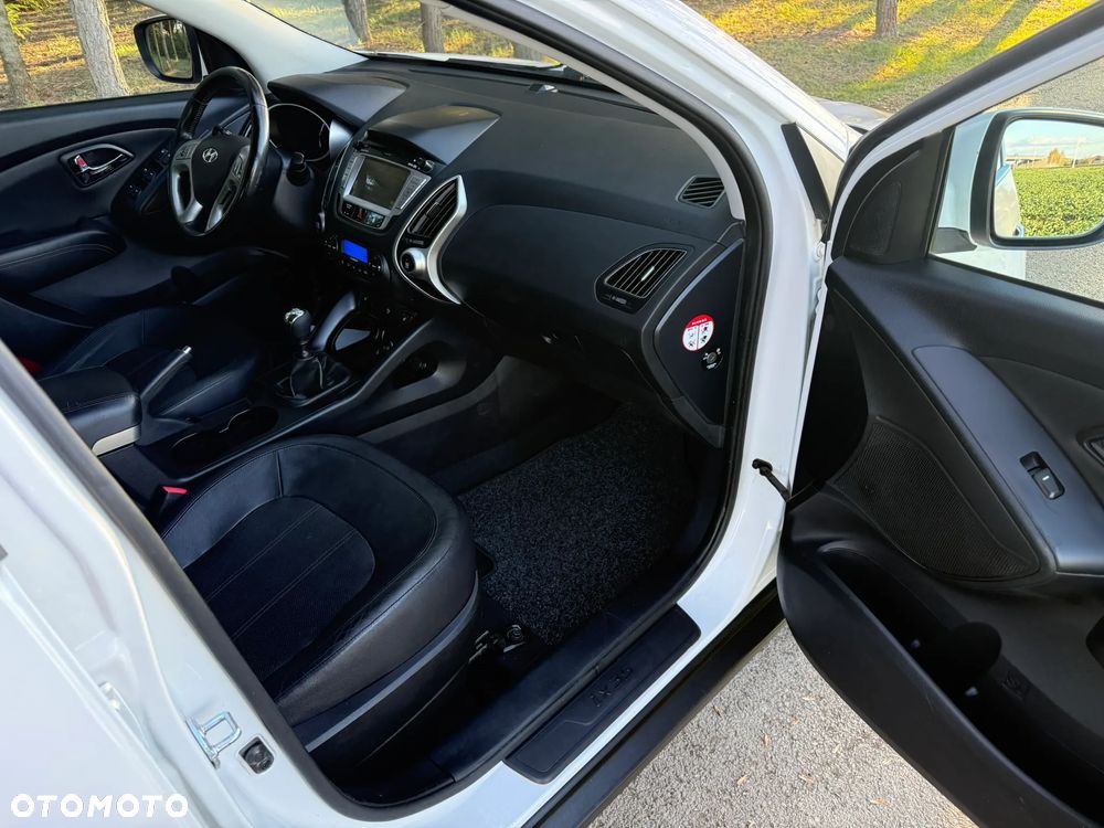 Hyundai ix35 2.0 CRDi Premium 4WD - 20