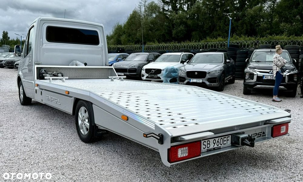 Mercedes-Benz Sprinter - 6