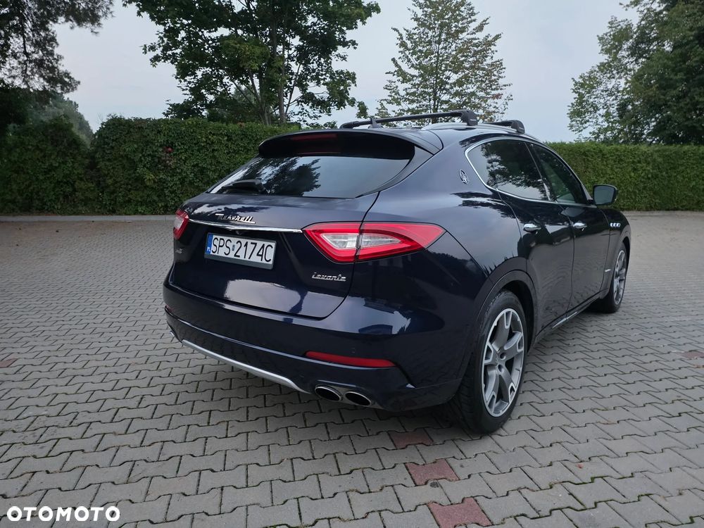 Maserati Levante S Q4 GranLusso - 9