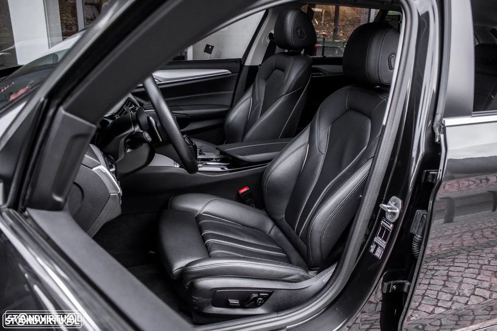 BMW 520 d Line Luxury Auto - 30