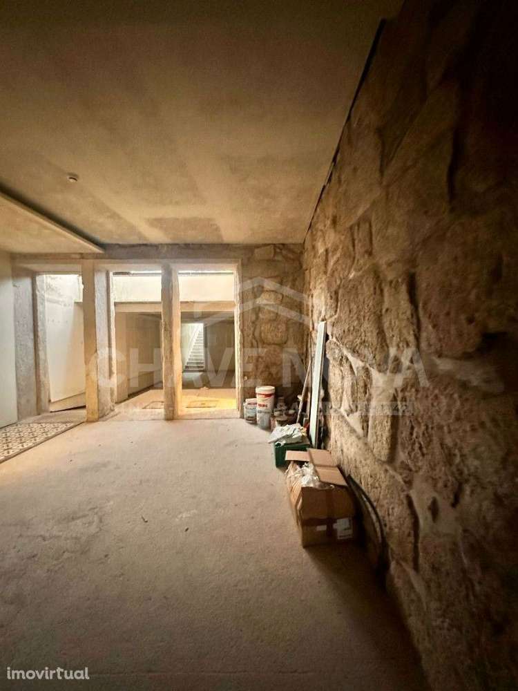 Arrendamento de Espaço comercial na Rua Formosa - Porto - Grande imagem: 4/10