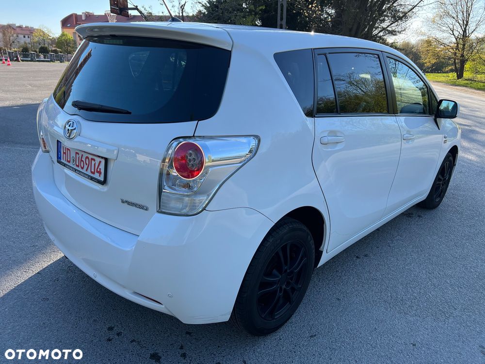 Toyota Verso 1.8 5-Sitzer Executive - 26