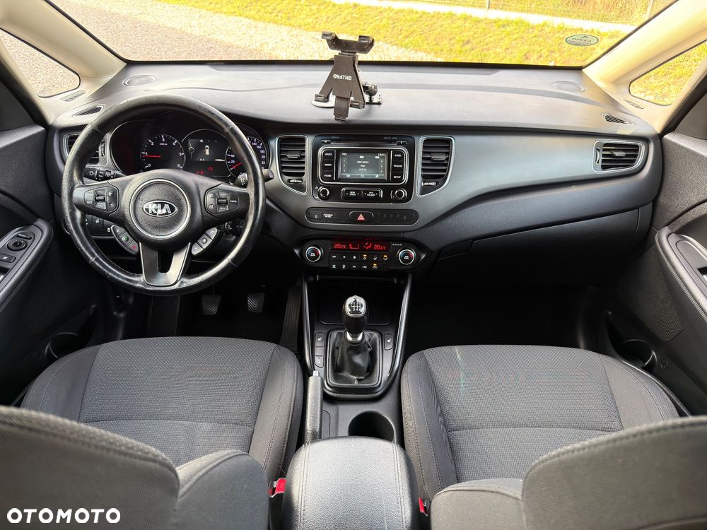 Kia Carens 1.7 CRDi L - 26