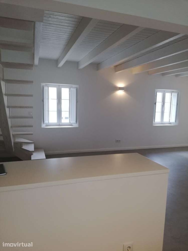 Duplex T1 em condomínio, Monte Estoril, Cascais - Grande imagem: 3/17