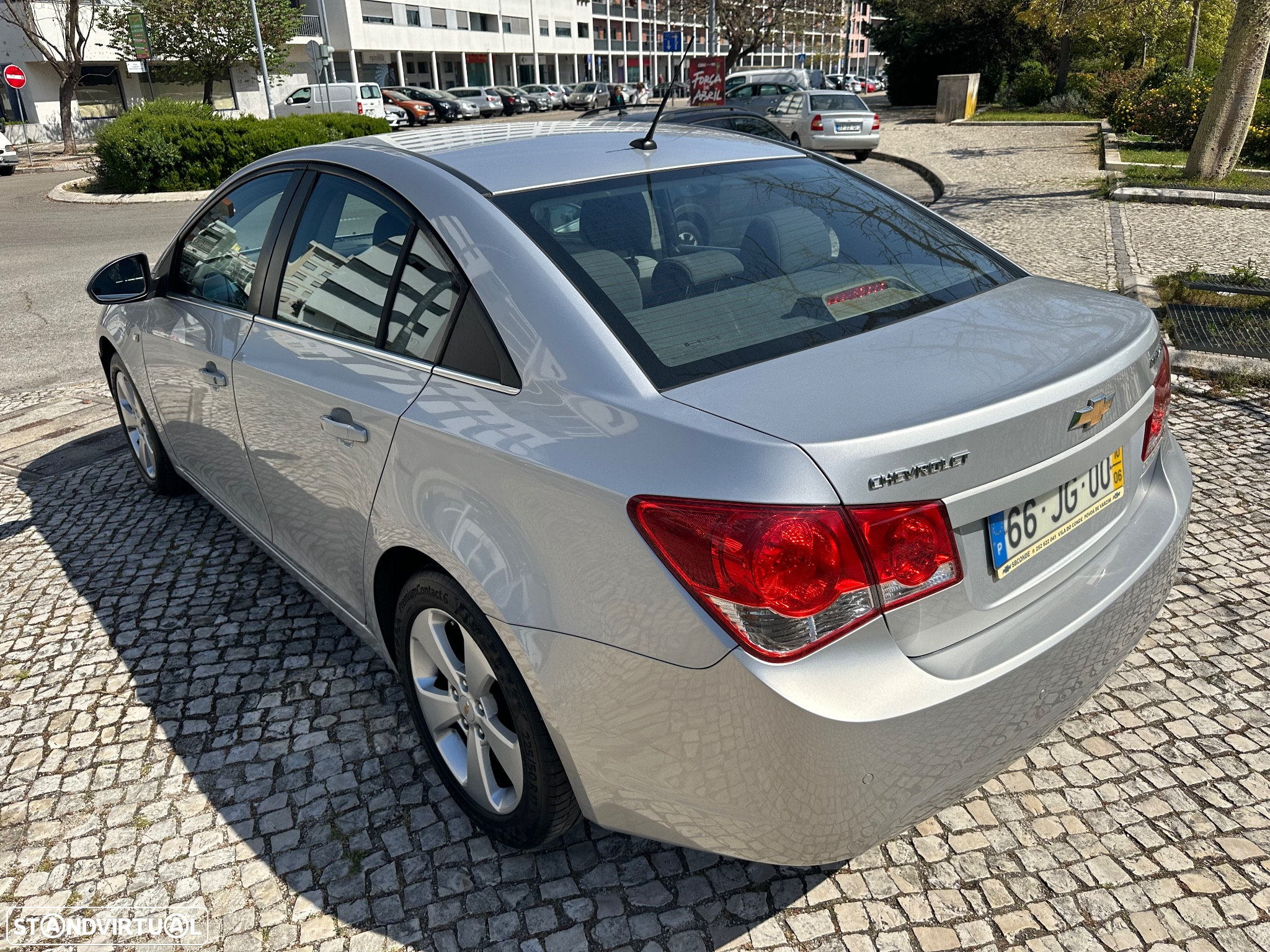 Chevrolet Cruze 2.0 VCDi LT - 8