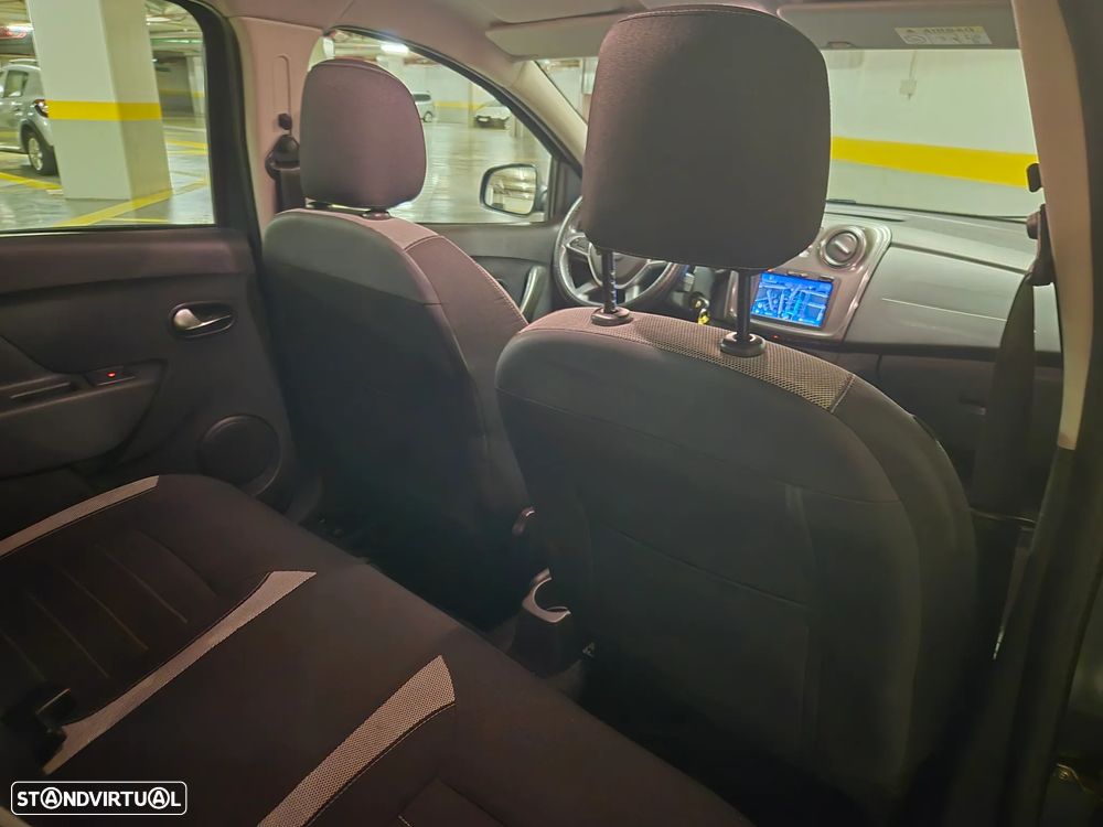 Dacia Logan MCV 0.9 TCe Stepway - 37