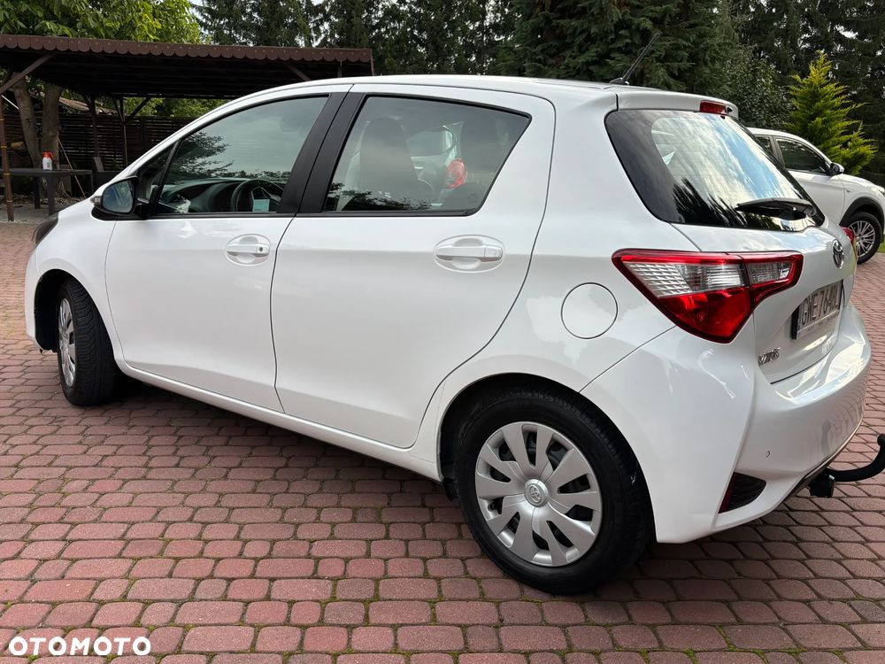 Toyota Yaris - 4