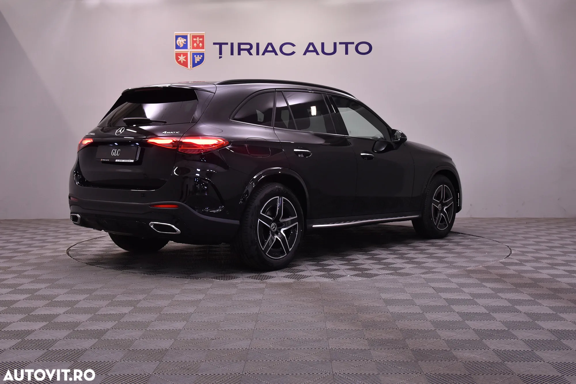 Mercedes-Benz GLC 220 d 4MATIC MHEV - 5