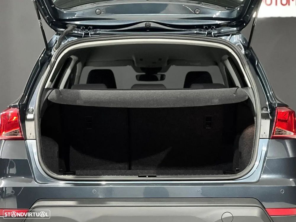 SEAT Arona - 12