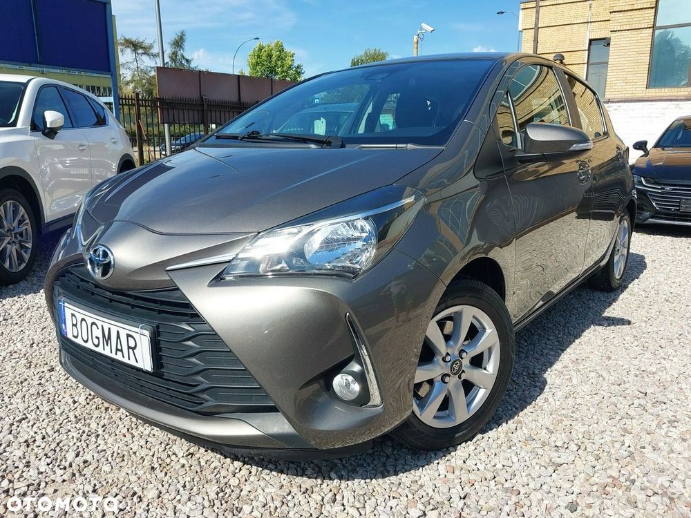 Toyota Yaris 1.5 Premium - 14