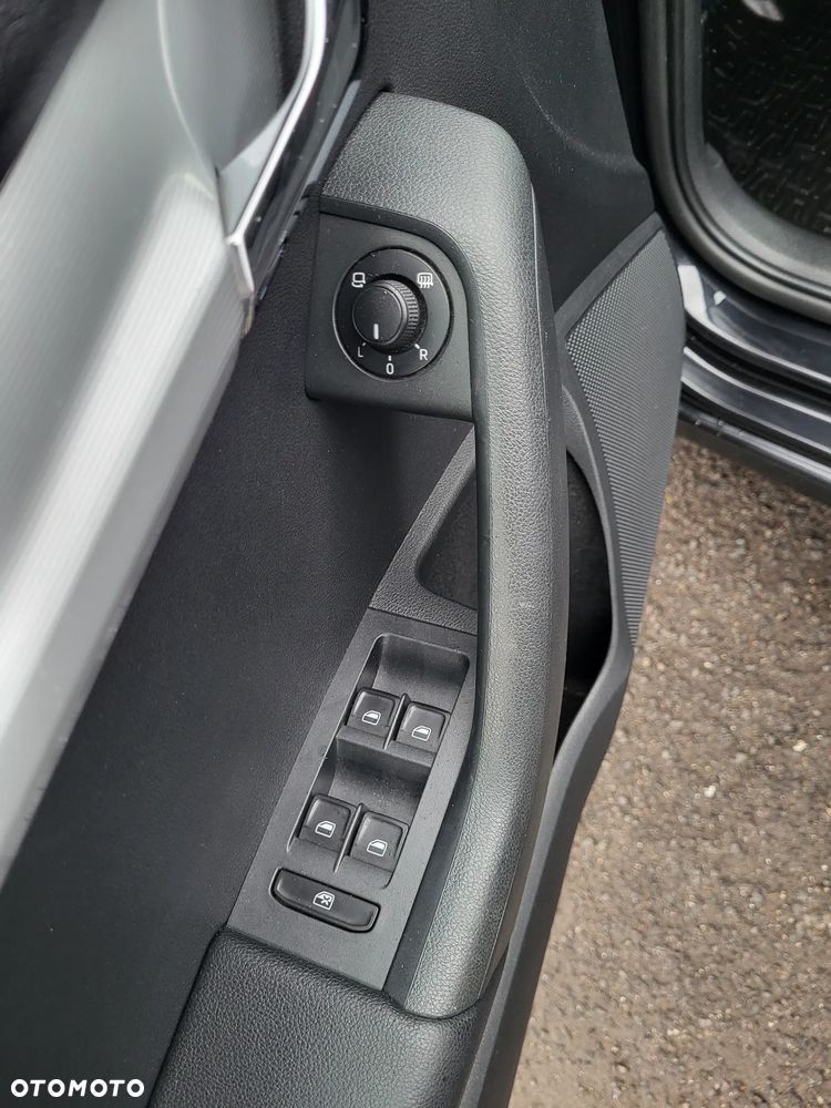 Skoda Octavia 1.6 TDI Elegance DSG - 13