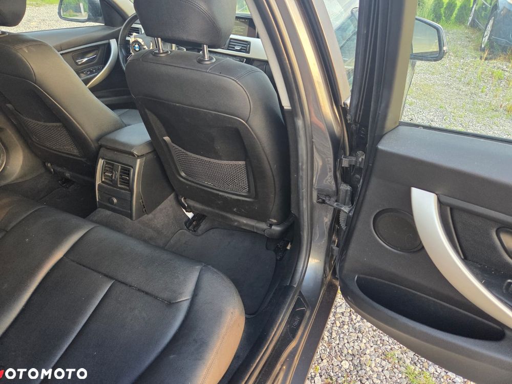 BMW Seria 3 316d Luxury Line - 16