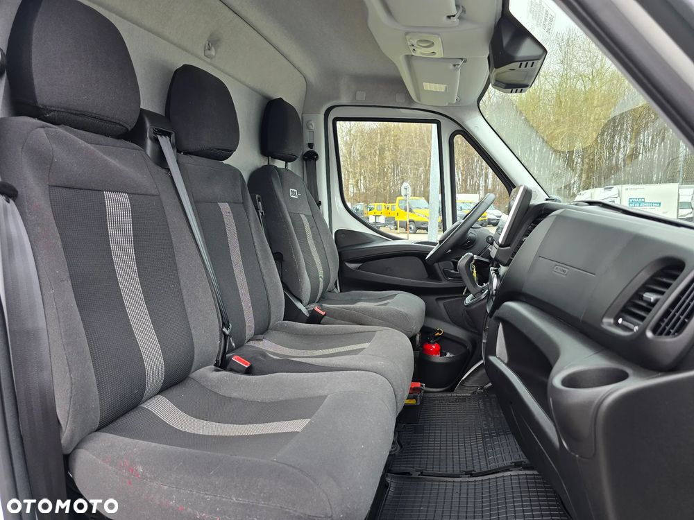 Iveco PARTNER DAILY 35S18 - 22