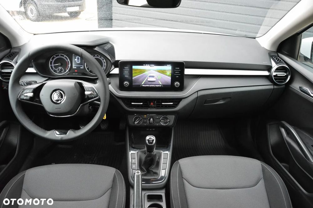 Skoda Fabia 1.0 Ambition - 14