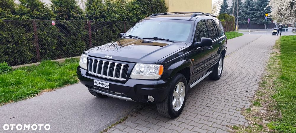 Jeep Grand Cherokee - 11