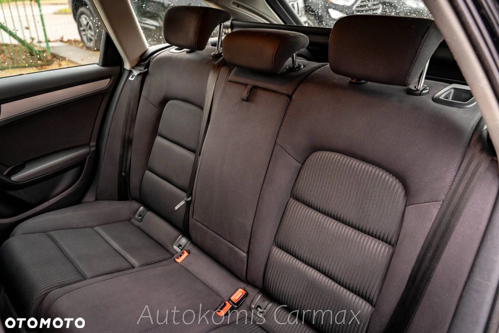 Audi A4 Avant 2.0 TDI 116g DPF Attraction - 22