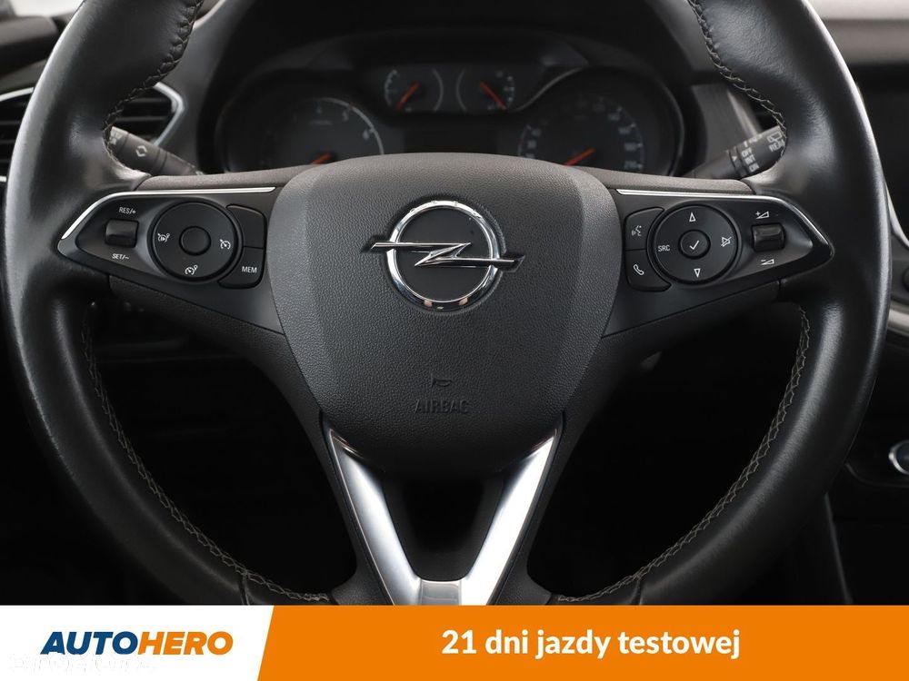 Opel Grandland X 1.2 T GPF Design Line S&S - 18