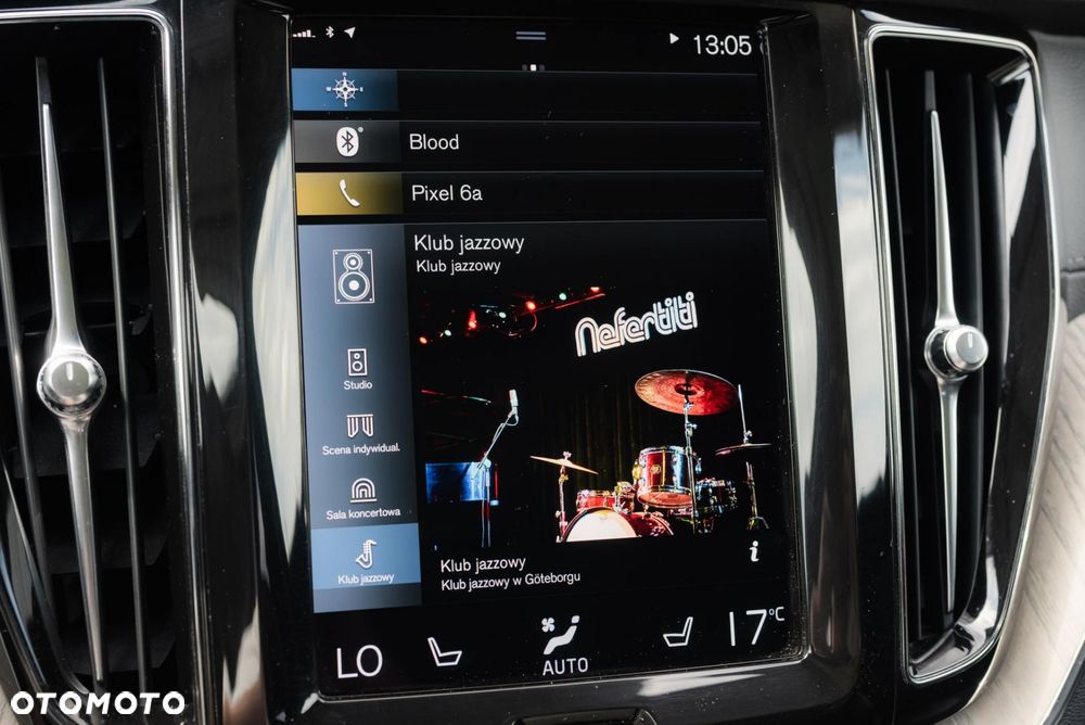 Volvo XC 60 B6 B AWD Ultimate Dark - 23