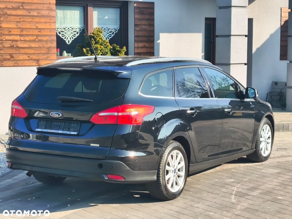 Ford Focus 1.0 EcoBoost STart-Stopp-System TITANIUM - 18