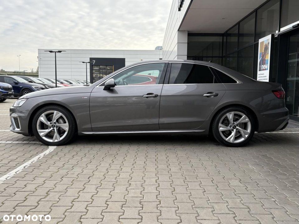 Audi A4 Limousine - 21