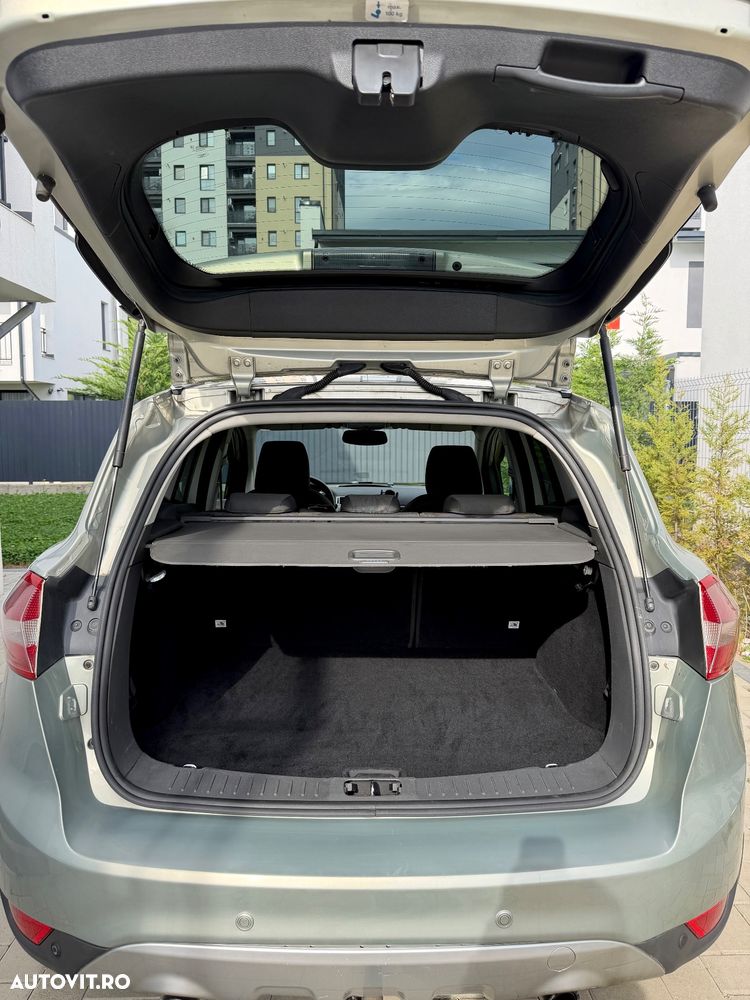 Ford Kuga 2.0L TDCi DPF Titanium - 13