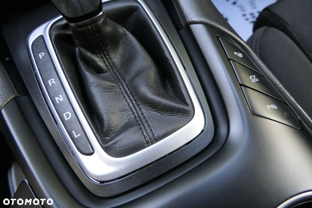 Ford Mondeo 2.0 Ti-VCT Titanium - 23