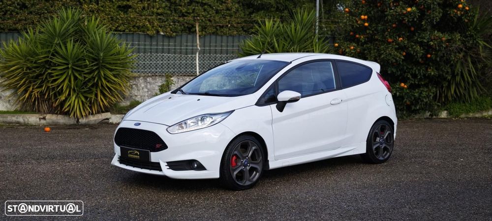 Ford Fiesta 1.6 T ST - 2