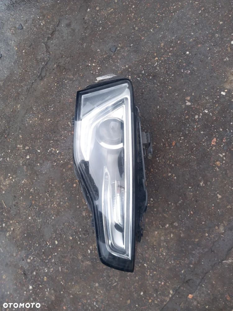 Lampa przód bi-xenon Audi A5 Lift - 1